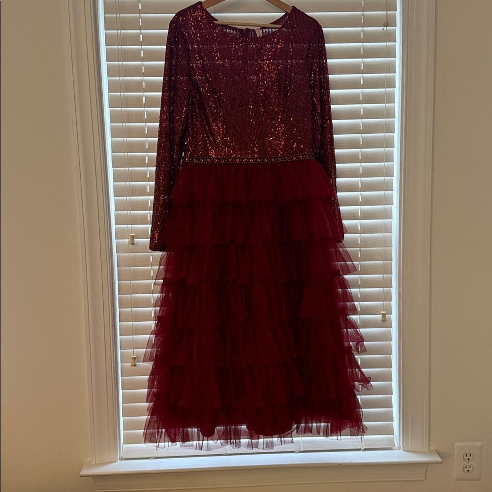 Mac Duggal Long Sleeve Ruffle Tiered Midi Dress - Red - 10 - Picture 4 of 7